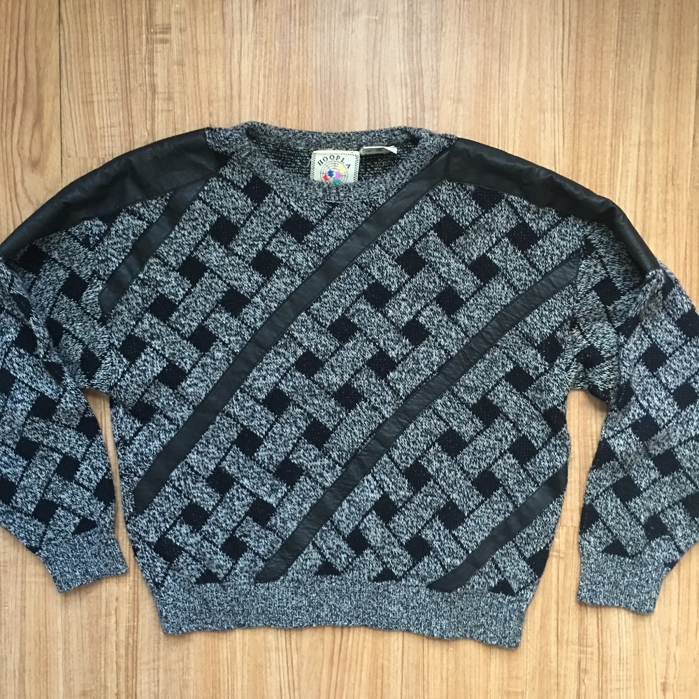 Vintage Patterned Hoopla Pullover Sweater